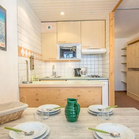 Apartment Le Prariond - Val Claret-9 By Interhome